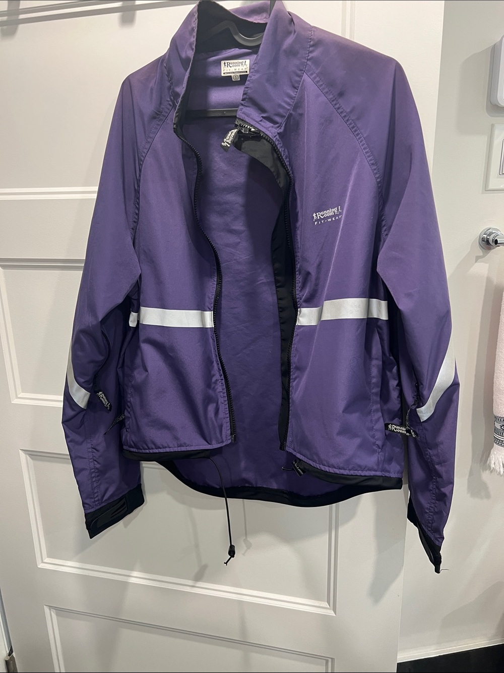 Running room Purple Reflective Riding Shell